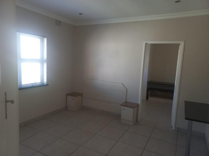 3 Bedroom Property for Sale in Grassy Park Western Cape